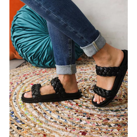 Qupid Shoes - Qupid Strappy Braided Sandals Womens Size 8 Black Faux Leather Slide Open Toe